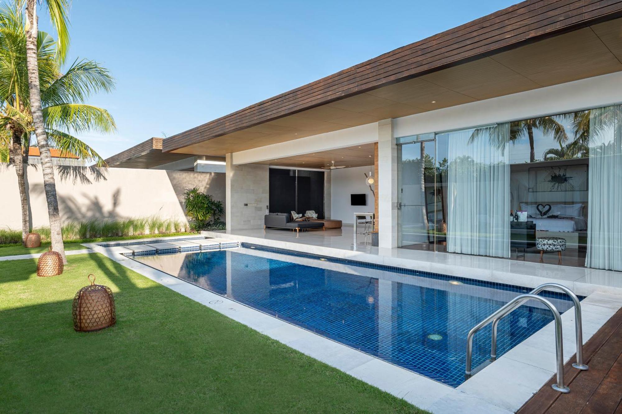 Honeymoon at One-Bedroom Villa Private Pool