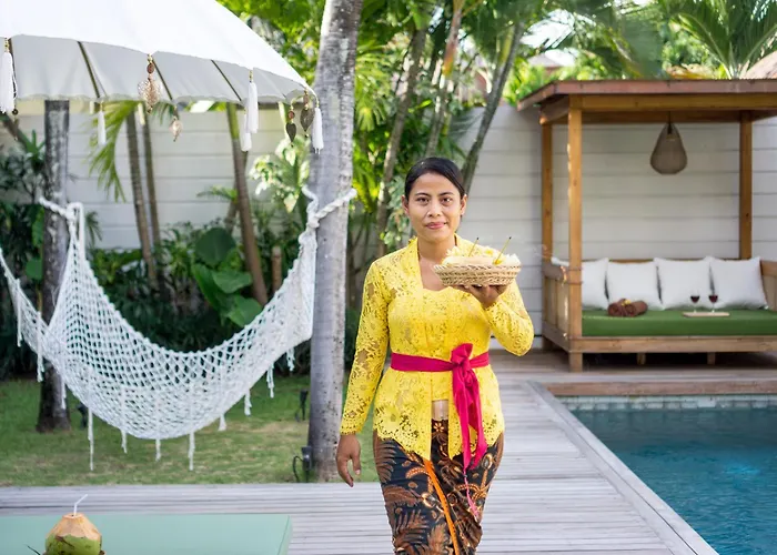 Villa Gauguin By Villa Finder Seminyak 